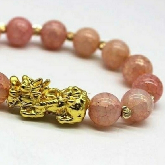 Pink Feng Shui bracelet - Picture 1 of 1